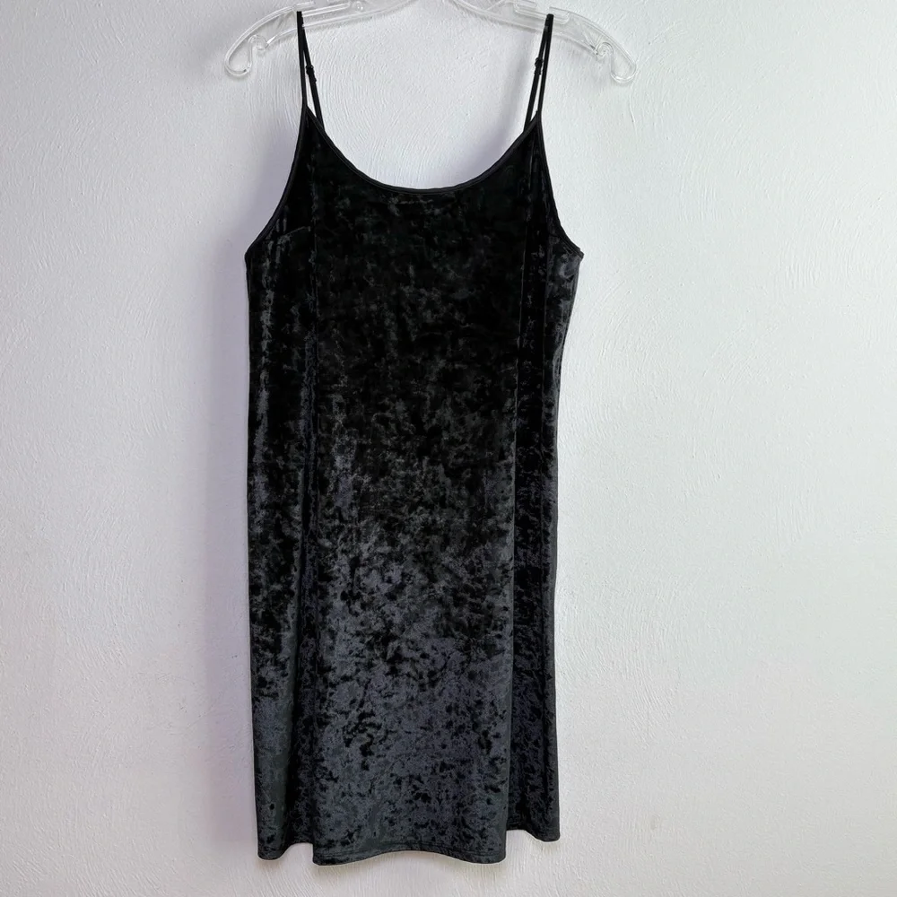 Victoria’s Secret Crushed Velvet Whimsigoth Romantic Slip Dress Nightgown M/L